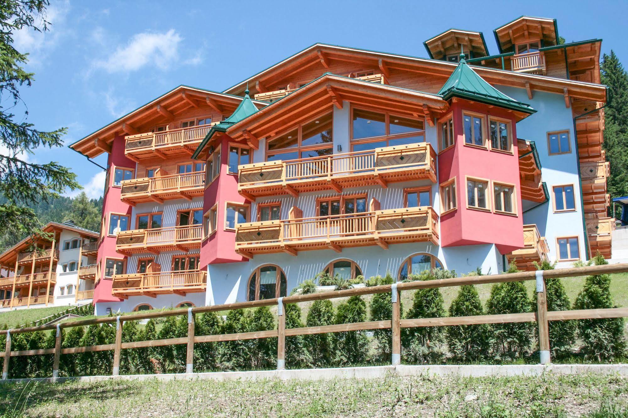 Cristal Palace Hotel Madonna Exterior foto